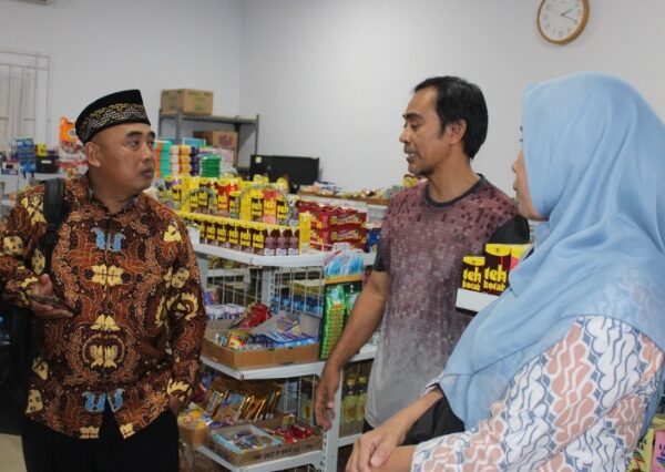 Program ZMart UPZ Masjid Nurul Ilmi Makassar Mampu Dorong Ekonomi Masyarakat Sekitar