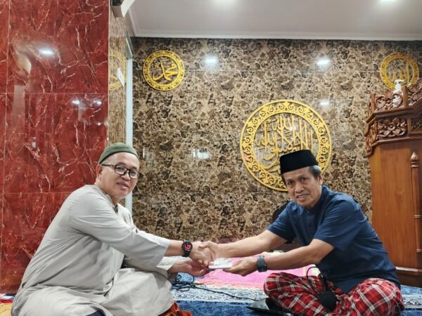 Penyerahan Dana Stimulus Masjid Nurul Ilmi kepada Masjid Nurul Ikhlas